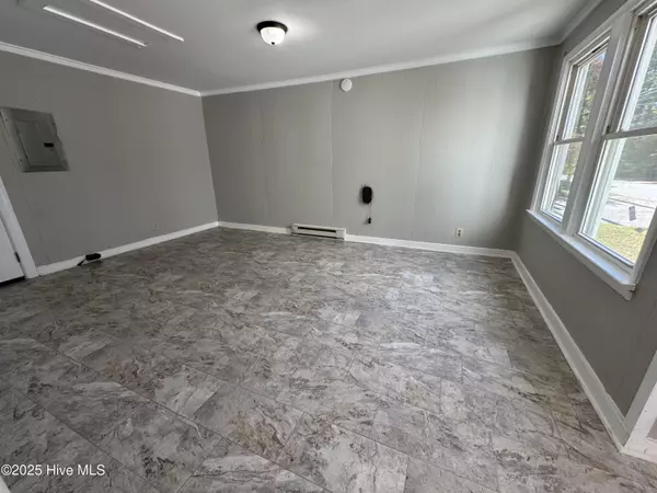 Rocky Mount, NC 27801,400 Midway ST