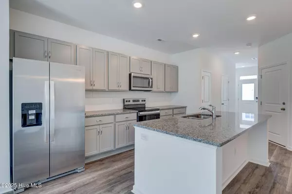 Leland, NC 28451,7110 Fisk DR NE