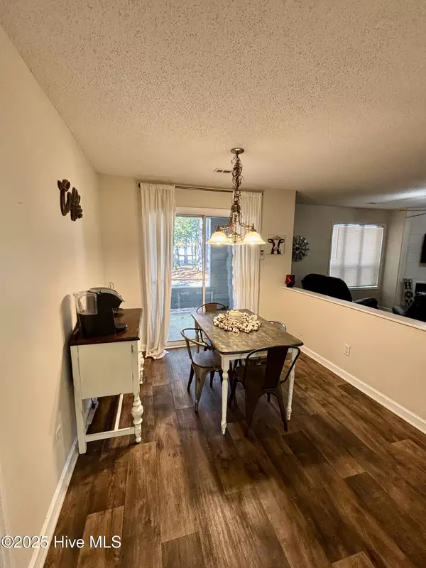 Greenville, NC 27858,108 Breezewood DR #B