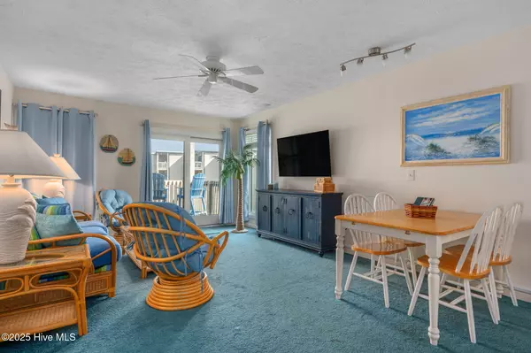 Duck, NC 27949,117 Sea Colony DR #B-211