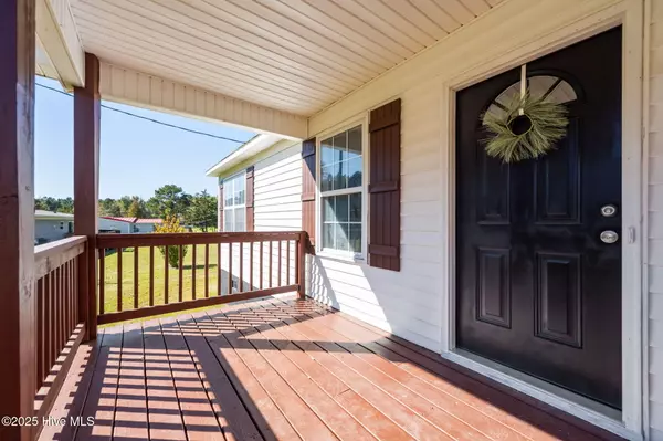 Jacksonville, NC 28540,118 Lindsey James LN