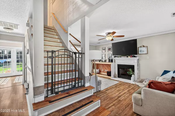 Richlands, NC 28574,203 Reef LN