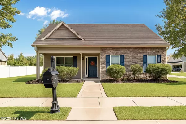 4304 Davencroft Village DR, Winterville, NC 28590