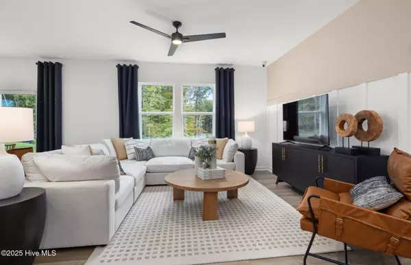 Sanford, NC 27330,729 Richardson DR