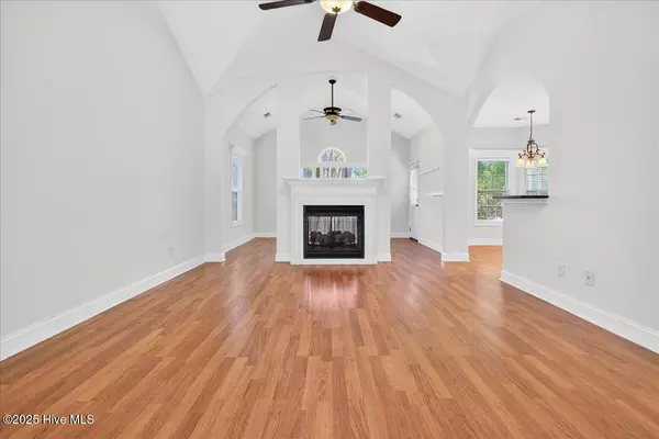 Shallotte, NC 28470,501 Waltz CIR