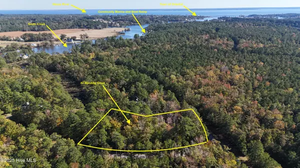 42 Winding Creek DR, Oriental, NC 28571