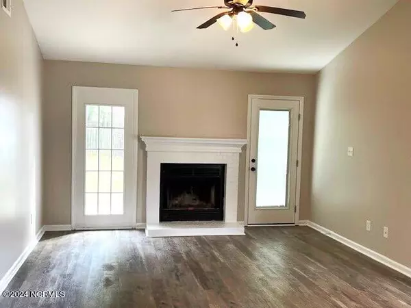 Jacksonville, NC 28546,102 Bridgewater CT