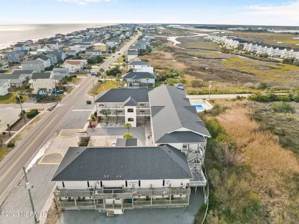 Surf City, NC 28445,1501 N New River DR #201