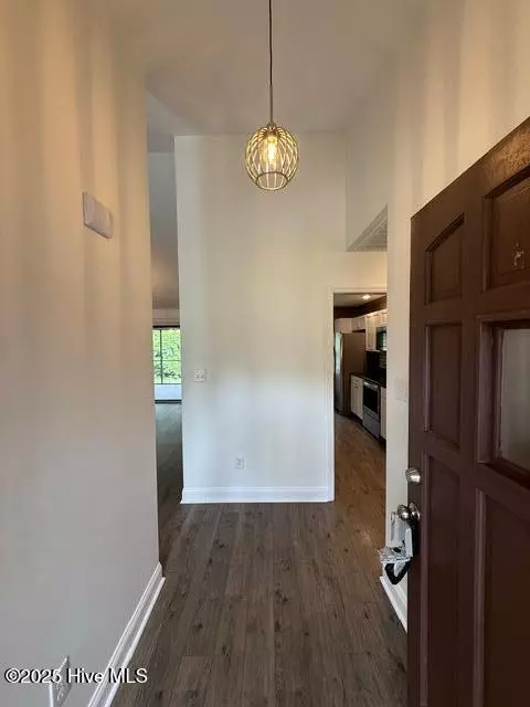 New Bern, NC 28560,714 San Juan RD