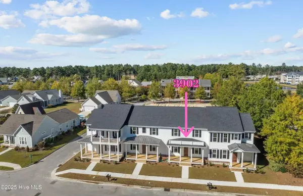 3902 Reunion Pointe LN, New Bern, NC 28562