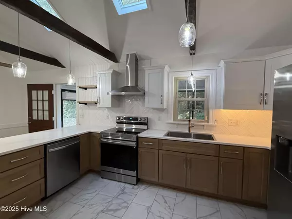 Clinton, NC 28328,101 Forest DR