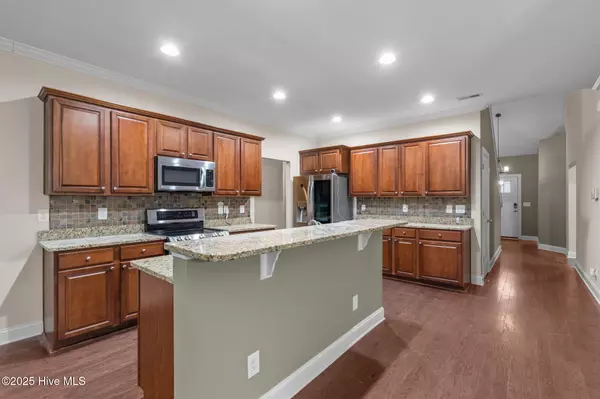 Aberdeen, NC 28315,367 Kerr Lake RD