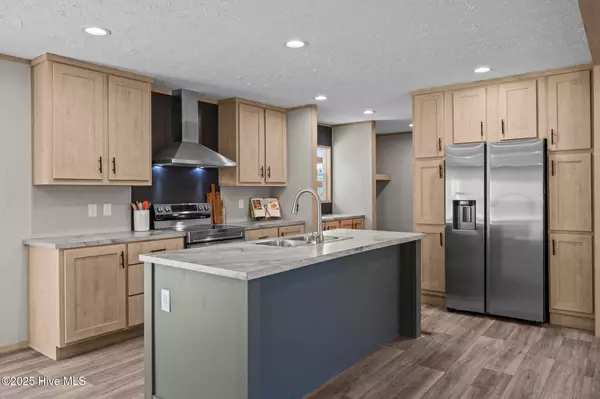 Cameron, NC 28326,27 Bufford LN