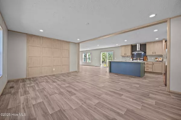 Cameron, NC 28326,27 Bufford LN