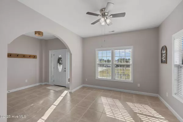 Newport, NC 28570,224 Hickory Shores DR