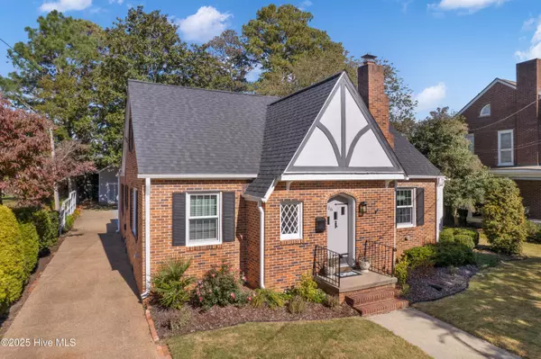 116 W Gale ST, Edenton, NC 27932