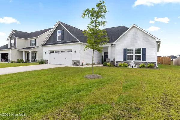 Jacksonville, NC 28546,910 Uplands LN