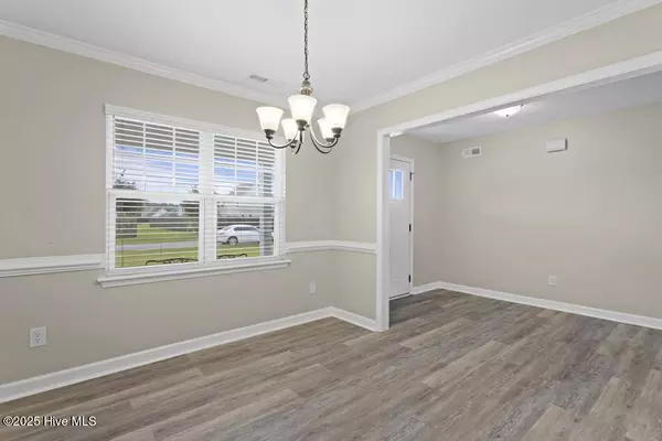 Sneads Ferry, NC 28460,202 Breakwater DR