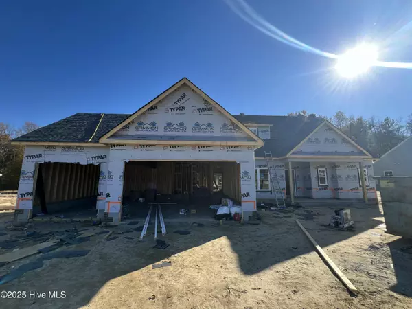 404 Creeks Edge DR, Pikeville, NC 27863