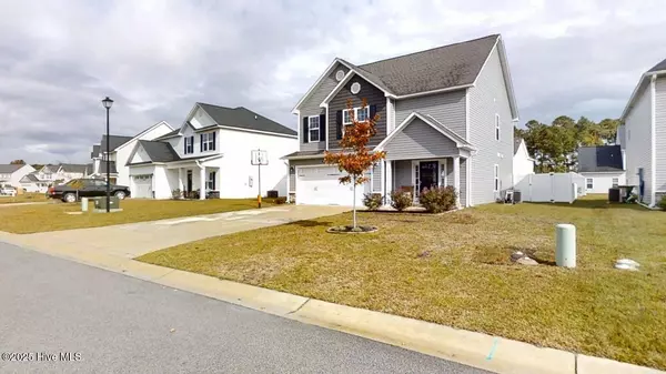 437 Nantucket TRL, Sneads Ferry, NC 28460