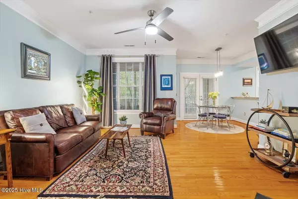 Chapel Hill, NC 27514,714 Providence Glen DR #714