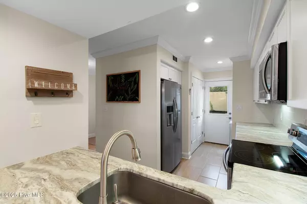 Morehead City, NC 28557,195 Drum Inlet DR