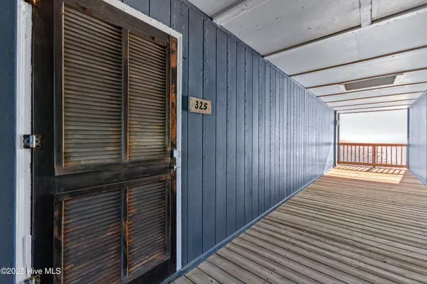 North Topsail Beach, NC 28460,2240 New River Inlet RD #Unit 325