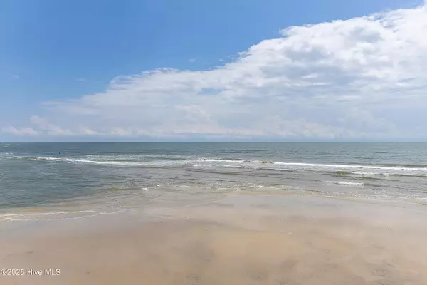 North Topsail Beach, NC 28460,2240 New River Inlet RD #Unit 325