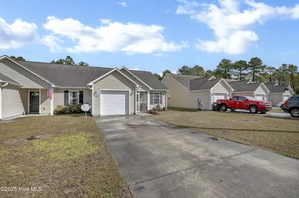 Holly Ridge, NC 28445,195 Pine Hollow RD