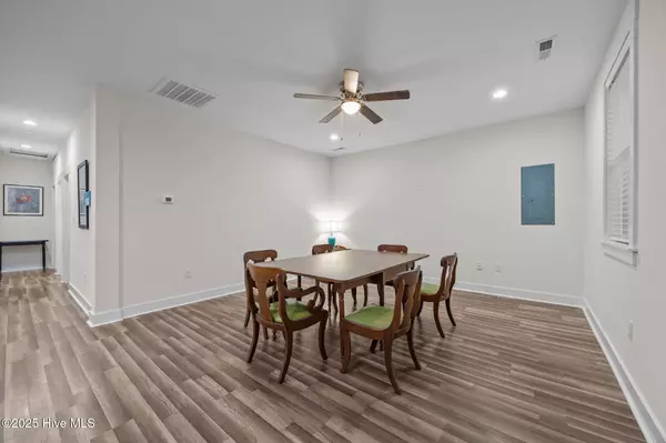 Washington, NC 27889,130 W 6th ST