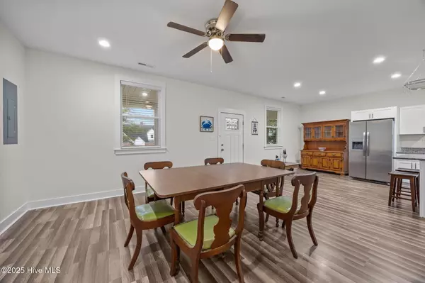 Washington, NC 27889,130 W 6th ST