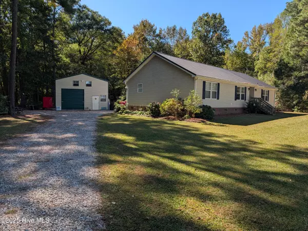 495 Crooked Run RD, Elizabeth City, NC 27909