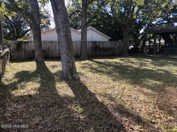 Morehead City, NC 28557,2311 Avery ST