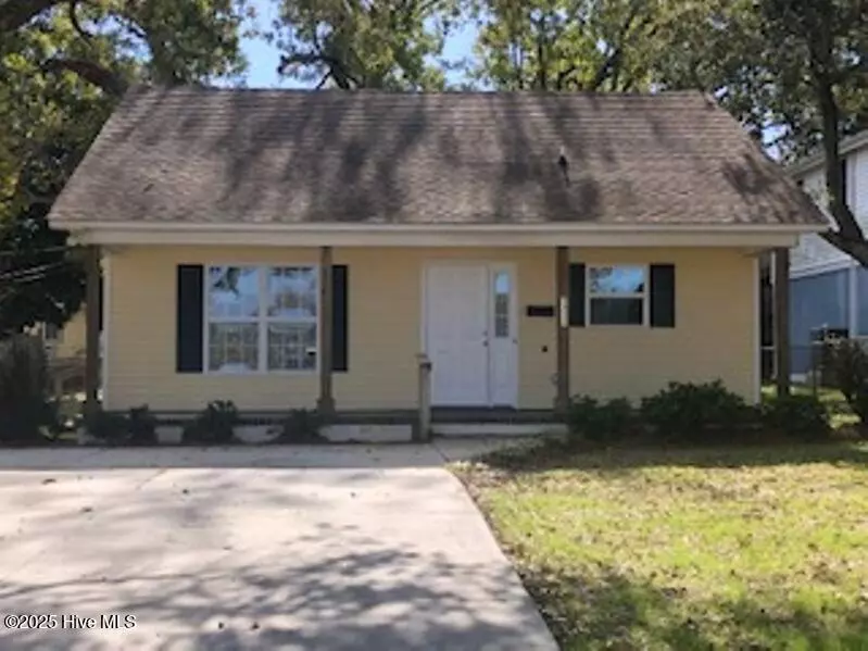 2311 Avery ST, Morehead City, NC 28557