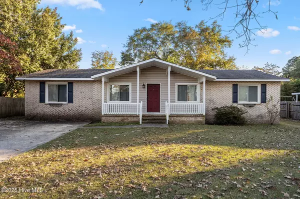 6513 Senator DR, Fayetteville, NC 28304