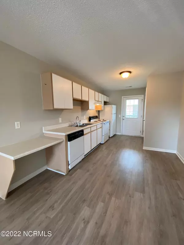 Nashville, NC 27856,125 N Wheeless CIR #S