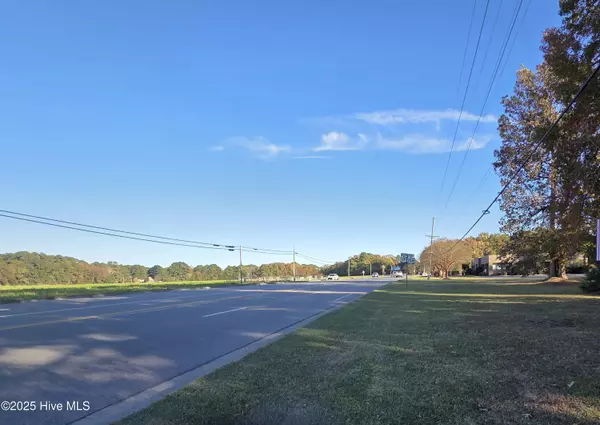 Elizabeth City, NC 27909,000 N Road ST