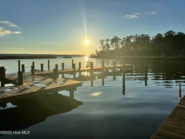 Washington, NC 27889,100 Goose Creek DR