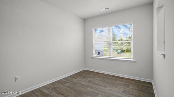 Sanford, NC 27330,135 Starlight ST