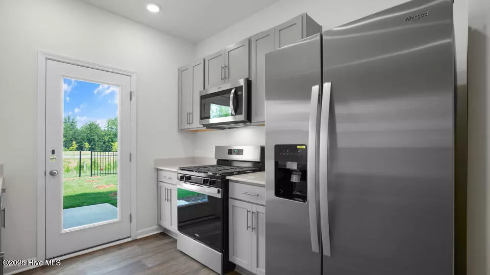 Sanford, NC 27330,135 Starlight ST