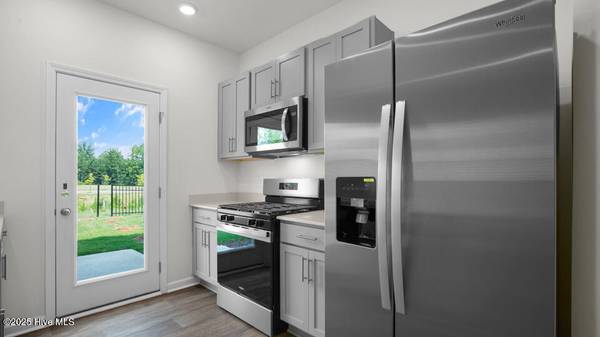 135 Starlight ST, Sanford, NC 27330