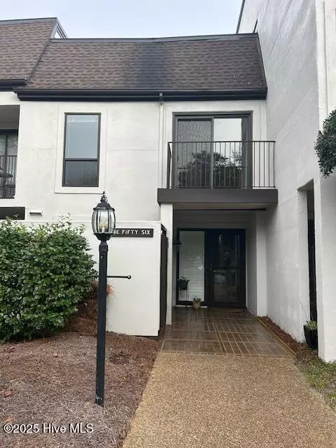 156 Beaufort CT, Morehead City, NC 28557