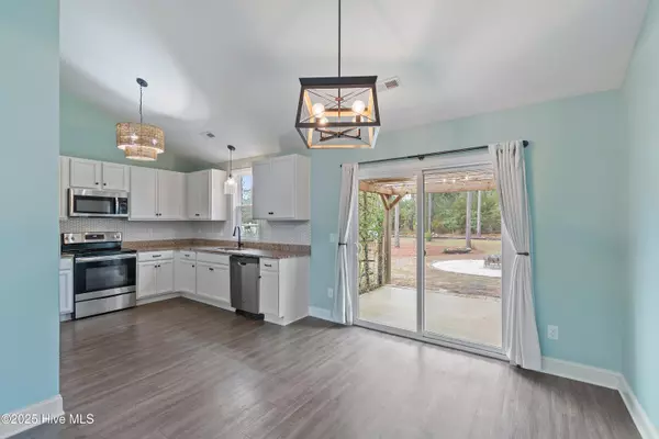 Southport, NC 28461,880 Eden DR