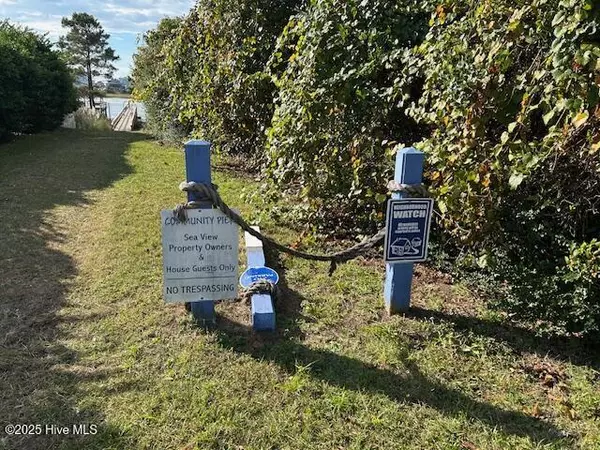 Supply, NC 28462,2721 Bellamy DR SW