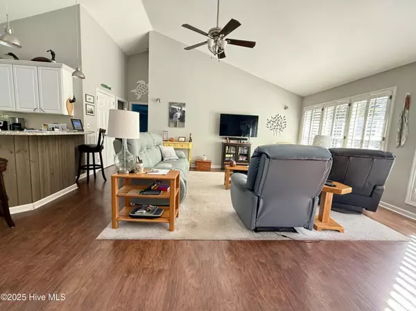 Pine Knoll Shores, NC 28512,138 Loblolly DR