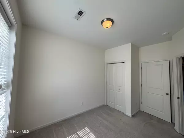 Leland, NC 28451,53 Dresser LN