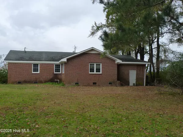 Camden, NC 27921,213 Country Club RD