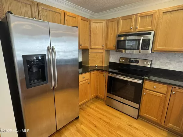 Kure Beach, NC 28449,125 Settlers LN