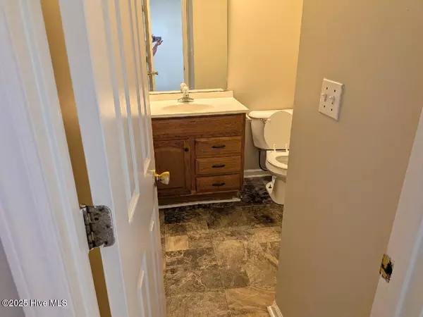 Winterville, NC 28590,3903 Sterling Pointe DR #Pp 8