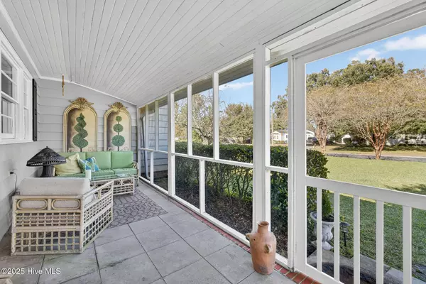 Wilmington, NC 28403,2224 Camellia DR